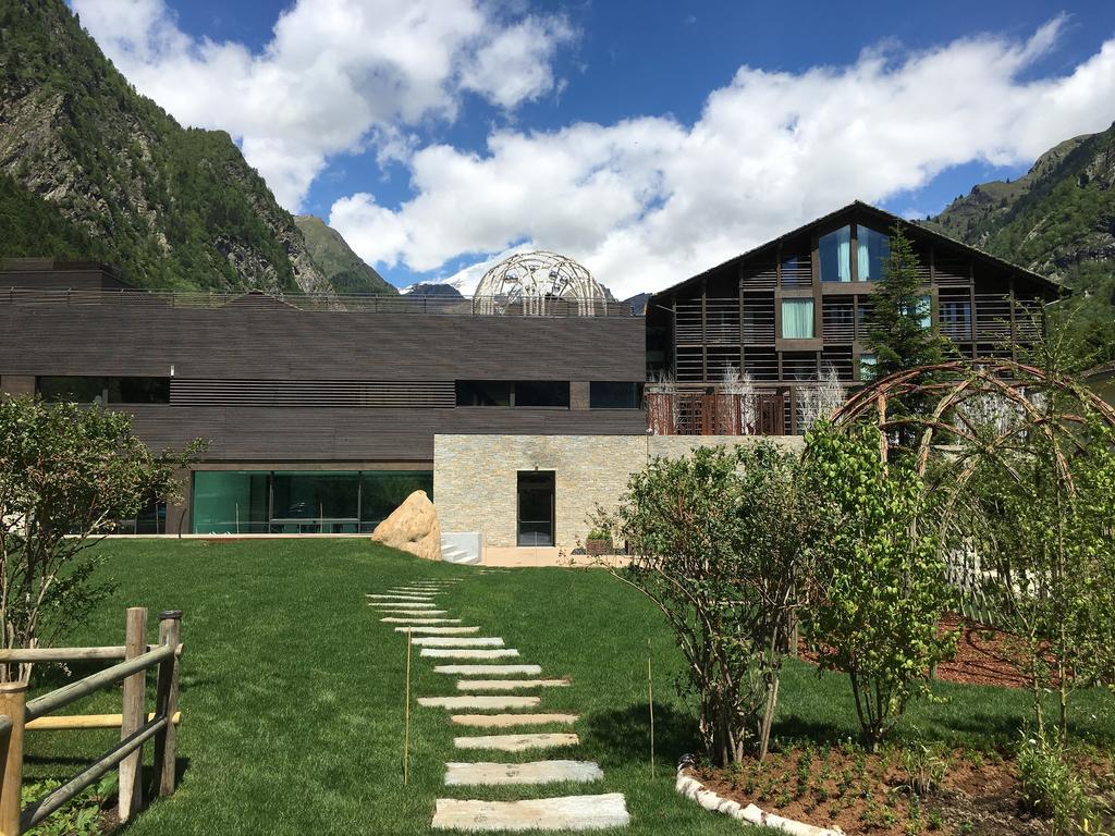 Hotel Nh Collection Alagna Mirtillo Rosso Exterior foto