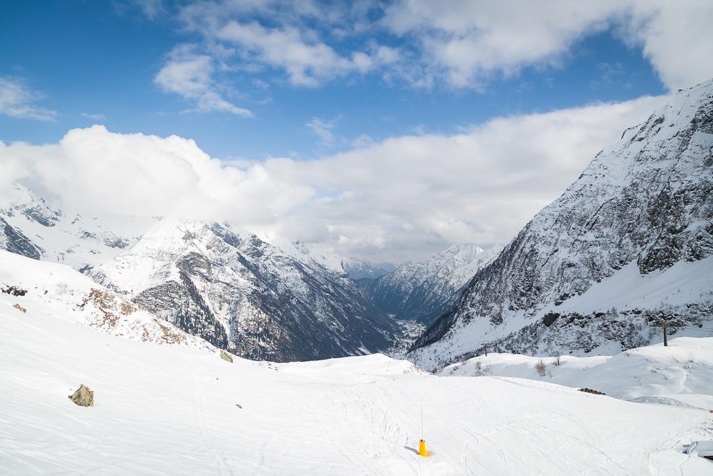 Hotel Nh Collection Alagna Mirtillo Rosso Exterior foto